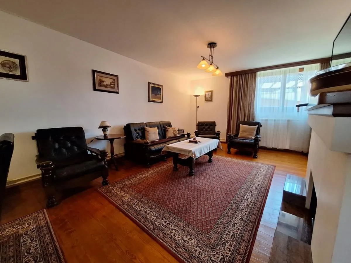 Sale, house, 253m², Banja Vrdnik, Irig