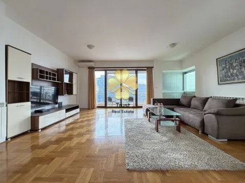 Izdavanje, dvosoban stan, 100m², Kruševac, Podgorica - image 1