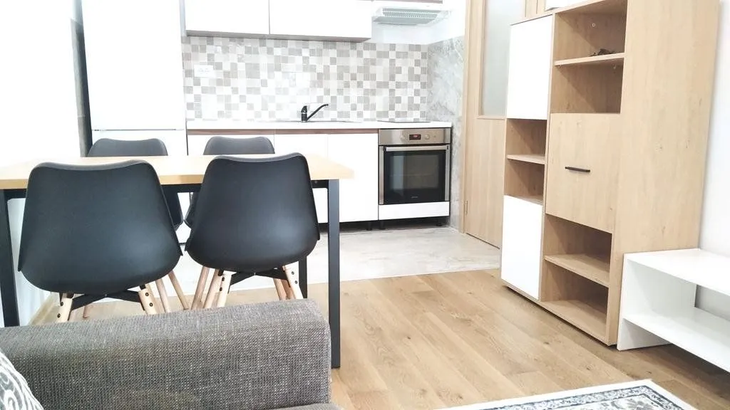 Izdavanje, jednosoban stan, 55m², Ljubović, Podgorica