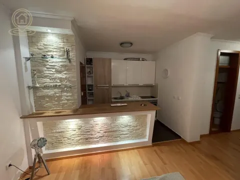 Rent, two bedroom apartment, 53m², Stari grad, Novi Sad - image 13