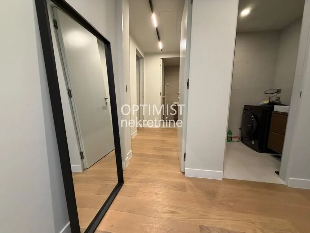 Prodaja, trosoban stan, 71m², Novi Beograd Blok 64, Novi Beograd Sve Podlokacije
