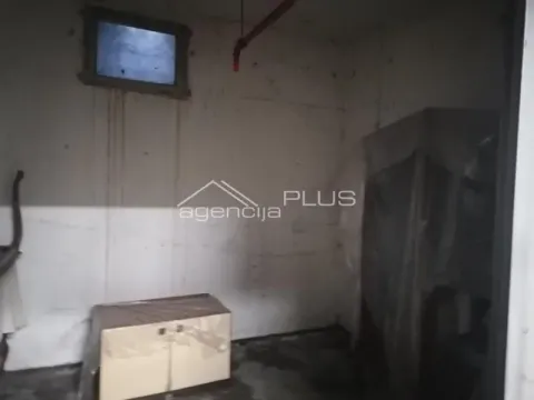 Sale, parking/garage, 12m², Bulbulder, Zvezdara Sve Podlokacije - image 4