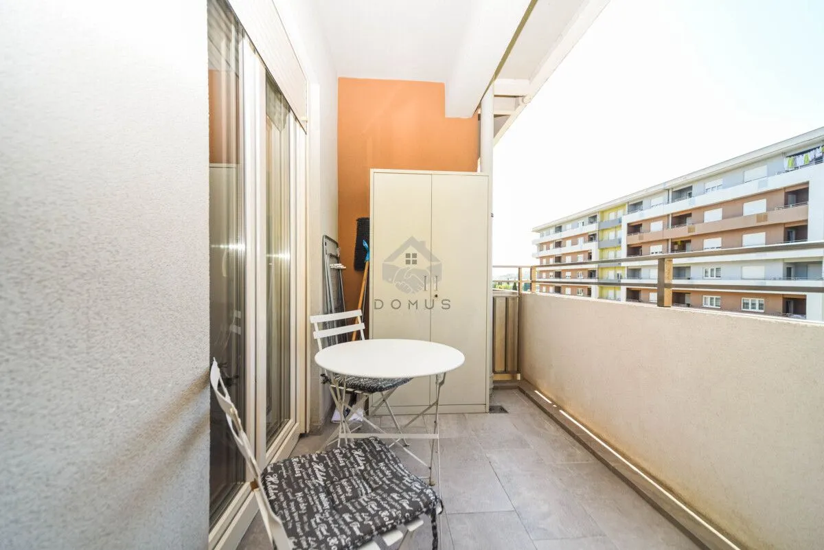 Izdavanje, jednosoban stan, 49m², Central Point, Podgorica