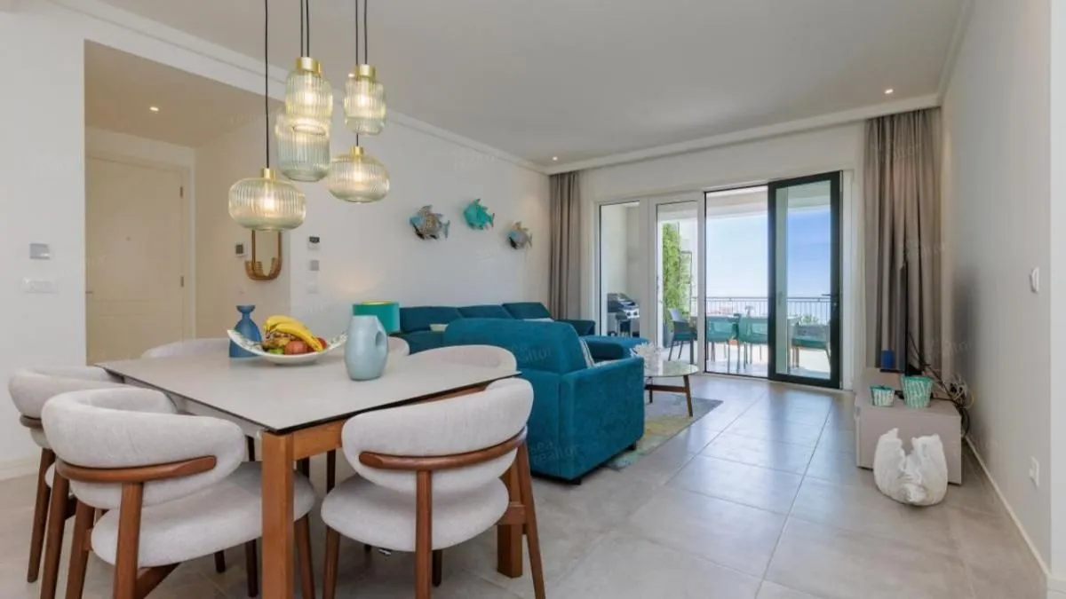 Prodaja, jednosoban stan, 153m², Luštica Bay, Tivat