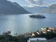 Sale, two bedroom apartment, 75m², Dobrota, Kotor - image 11