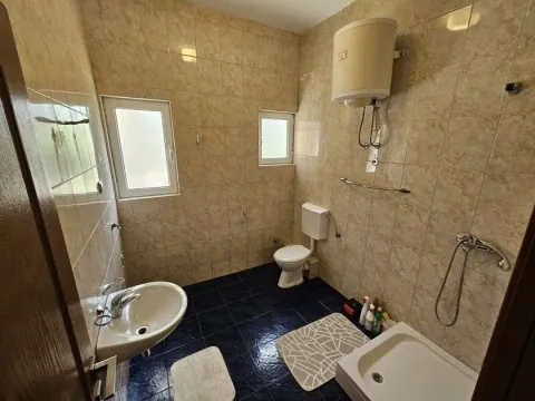 Prodaja, stan, 39m², Herceg Novi, Crna Gora - image 4