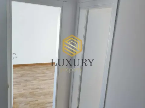 Izdavanje, jednosoban stan, 42m², Zagorič, Podgorica - image 4