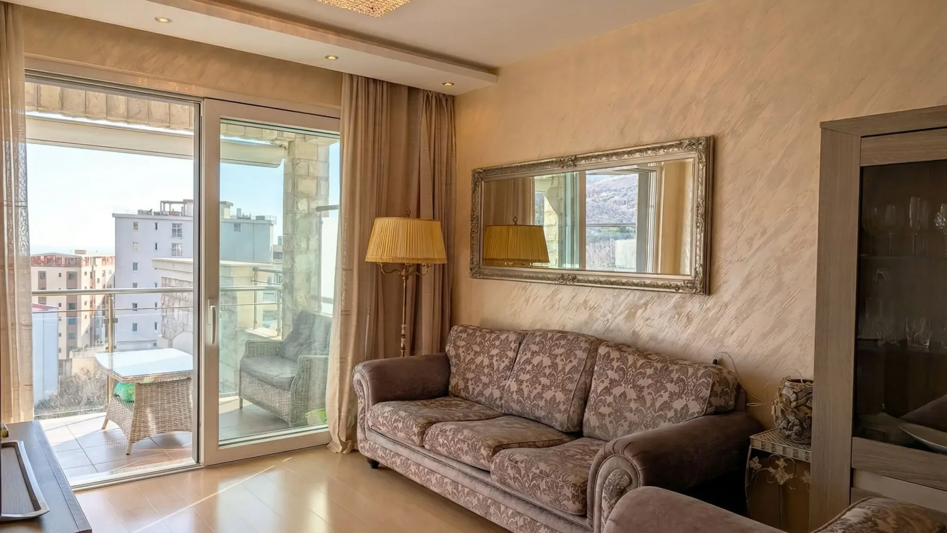 Prodaja, stan, 65m², Bečići, Budva