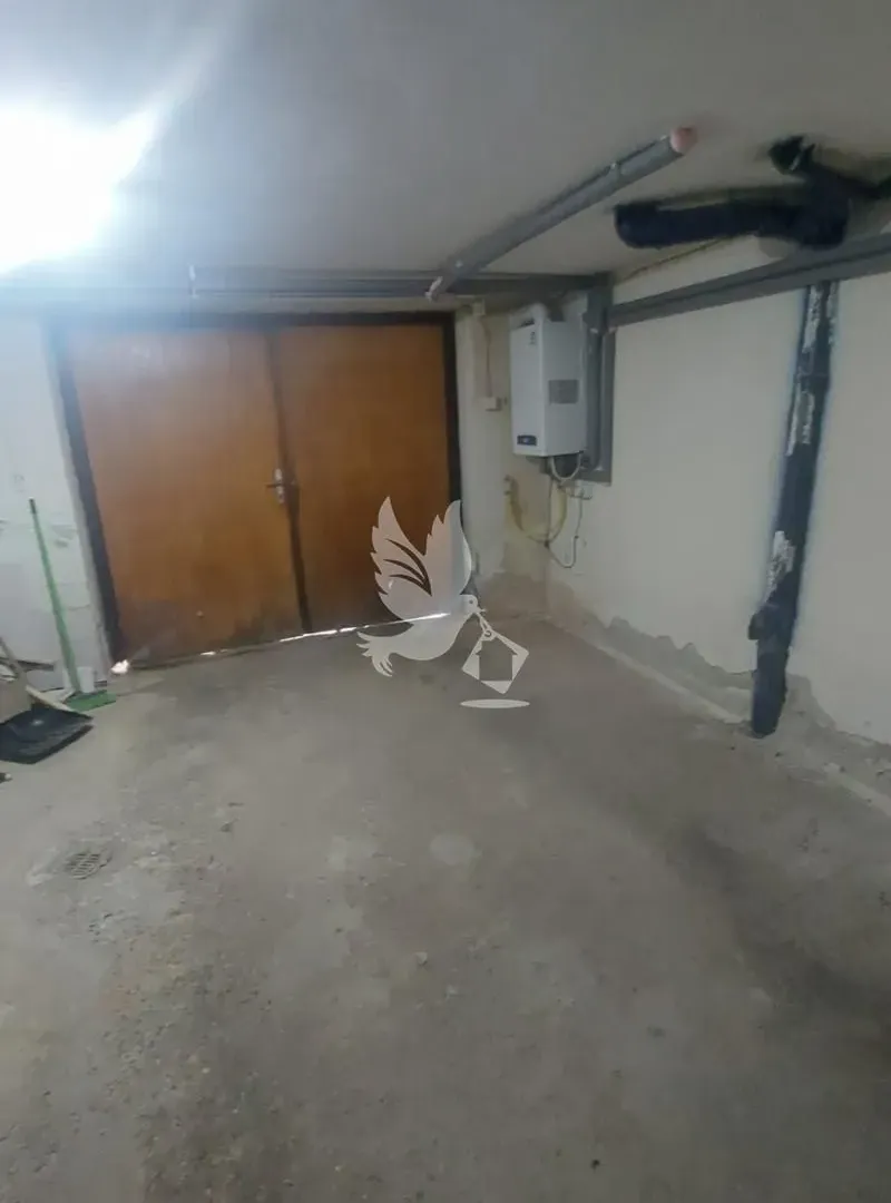 Sale, house, 218m², Mladenovac selo, Mladenovac