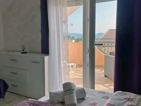 Izdavanje, jednosoban stan, 50m², Kava, Tivat - image 10