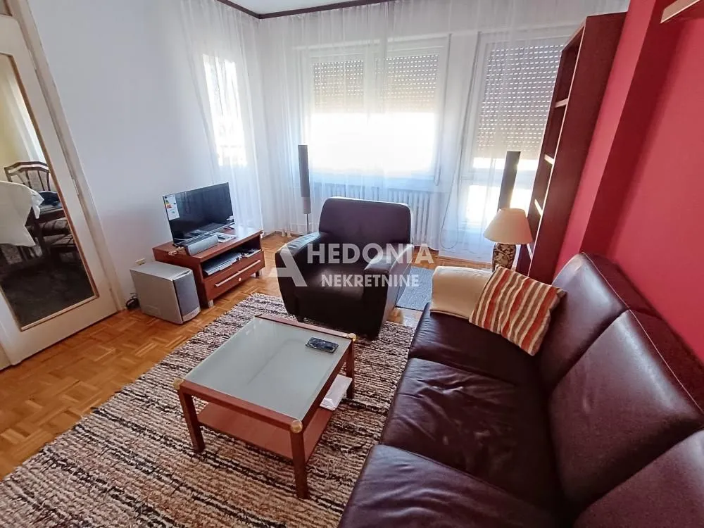 Izdavanje, dvosoban stan, 60m², Novi Beograd Blok 70, Novi Beograd Sve Podlokacije