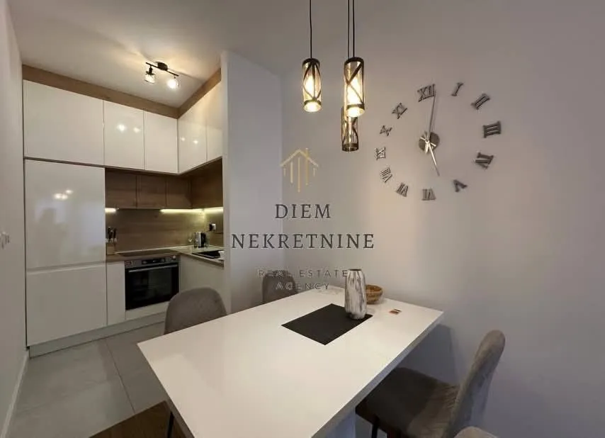 Rent, two bedroom apartment, 80m², Soho City, Bar
