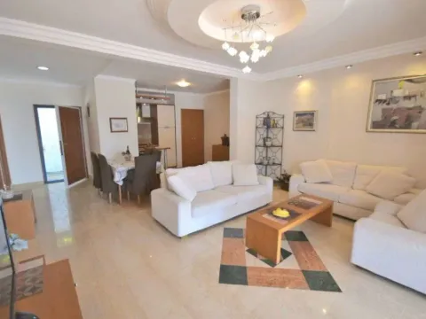 Izdavanje, jednosoban stan, 92m², Centar, Herceg Novi - image 4