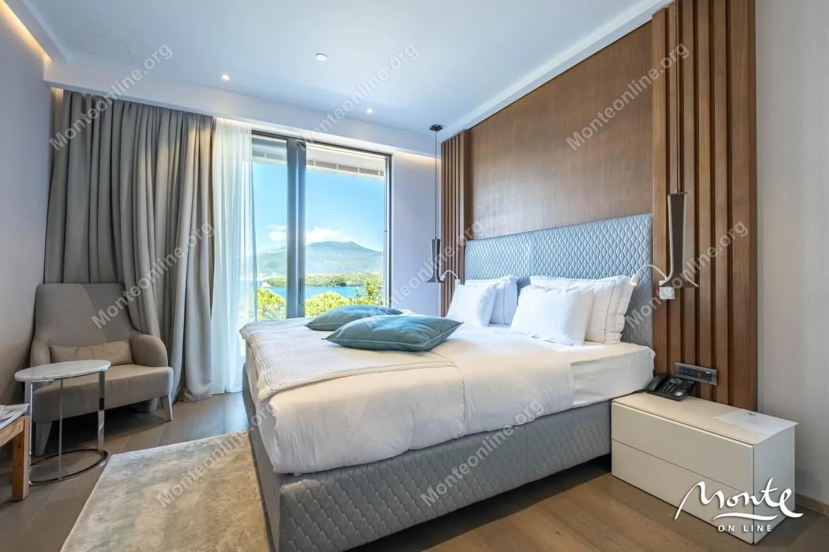 Prodaja, garsonjera, 32m², Bogišići, Tivat