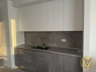 Izdavanje, četvorosoban stan, 82m², Savski Venac, Beograd - image 5