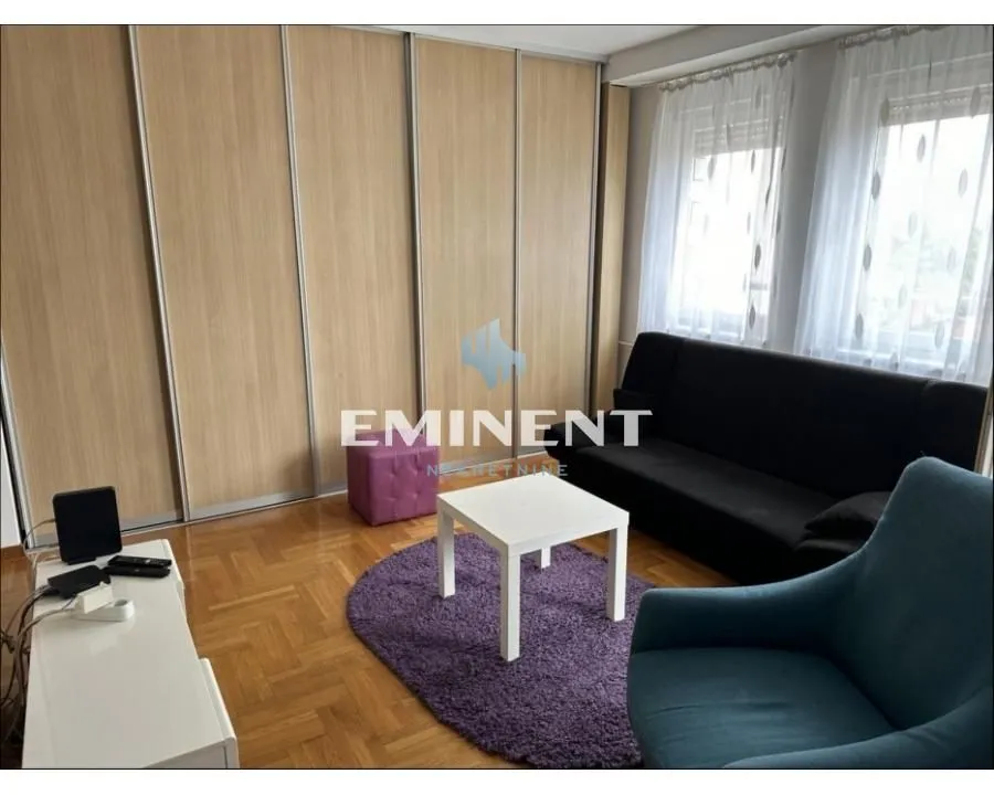 Izdavanje, stan, 64m², Đeram Pijaca, Beograd