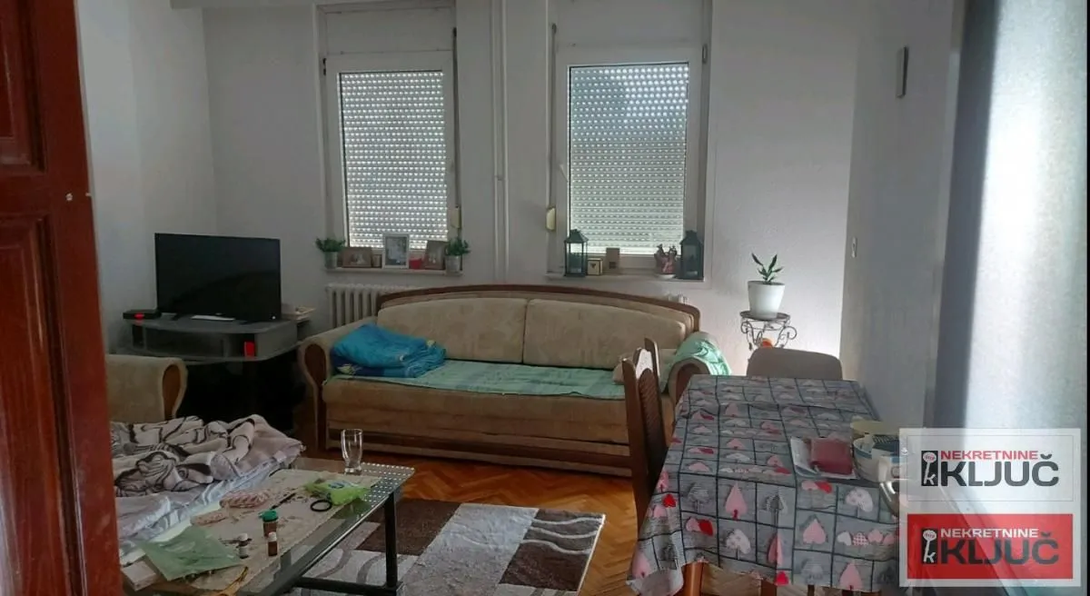 Izdavanje, garsonjera, 36m², Sajmište, Novi Sad
