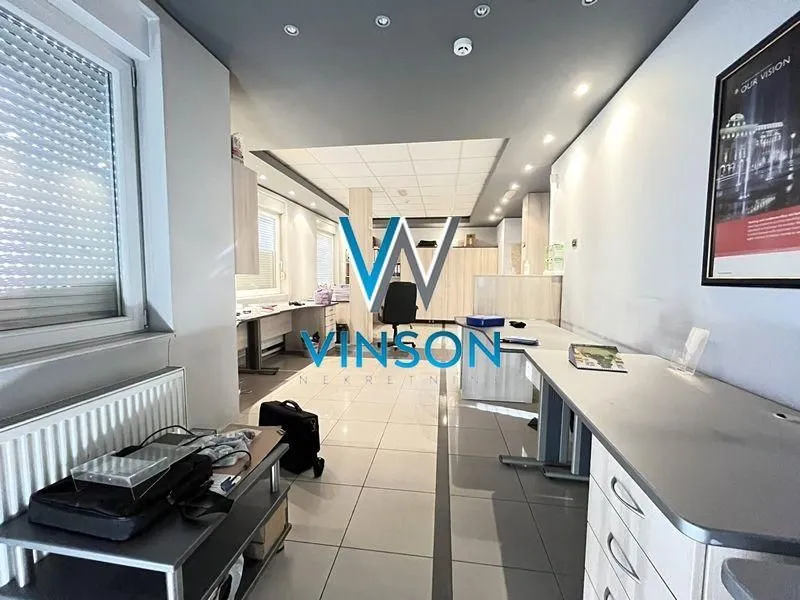 Sale, office space, 305m², Centar, Novi Sad