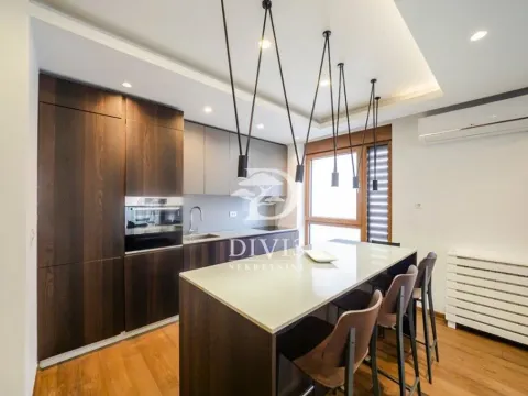 Prodaja, četvorosoban stan, 121m², Neimar, Vračar Sve Podlokacije - image 5