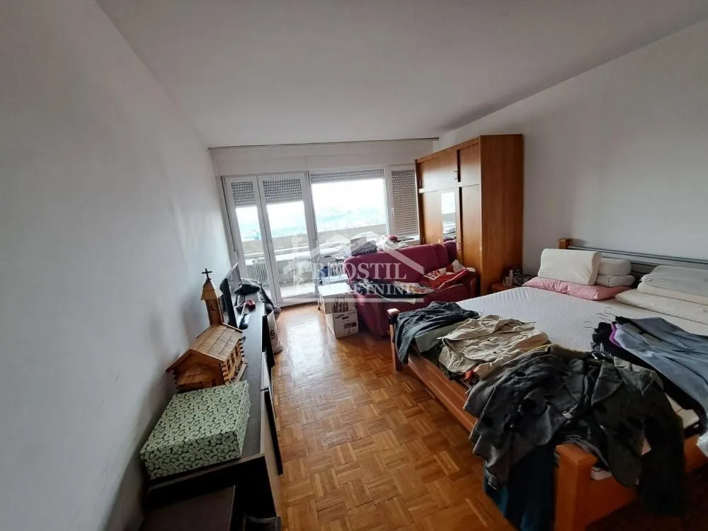 Prodaja, trosoban stan, 105m², Voždovačka Crkva, Voždovac Sve Podlokacije