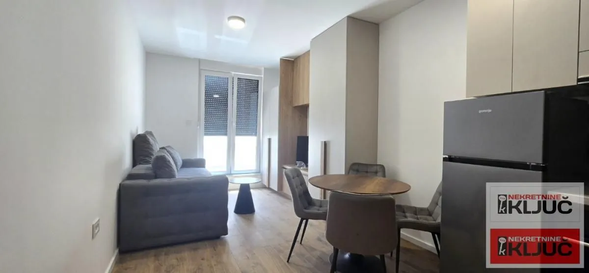 Izdavanje, jednosoban stan, 35m², Veternik, Novi Sad Sve Podlokacije