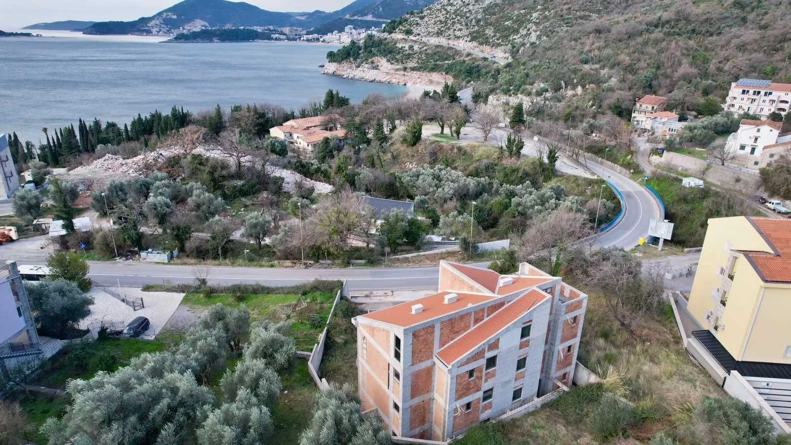 Prodaja, plac, 808m², Kamenovo, Budva