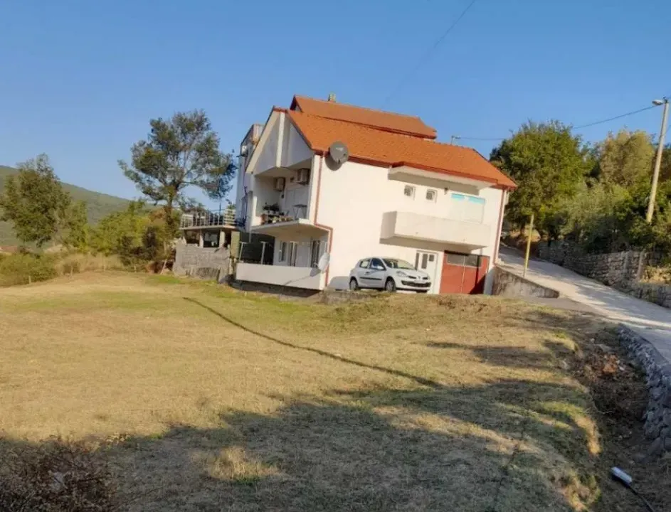 Sale, house, 125m², Lastva Grbaljska, Kotor