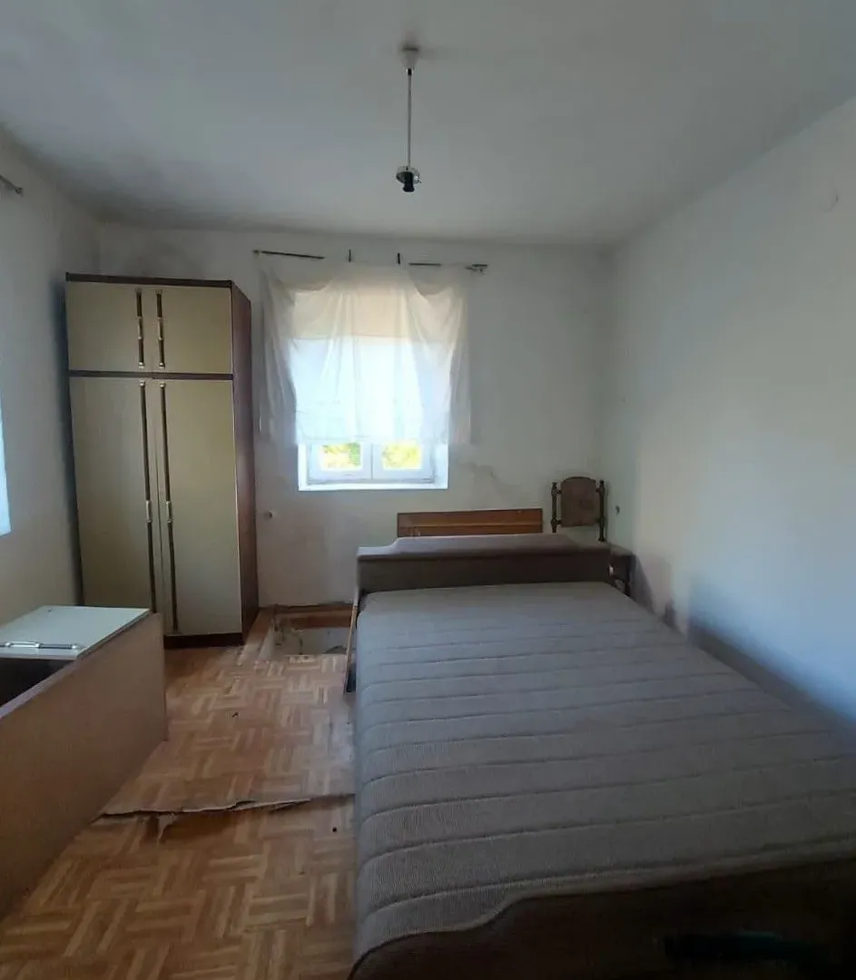Prodaja, kuća, 98m², Centar, Nikšić