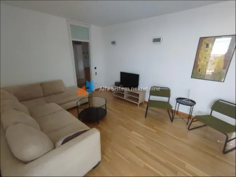 Rent, two bedroom apartment, 60m², Kalenić Pijaca, Vračar Sve Podlokacije - image 5