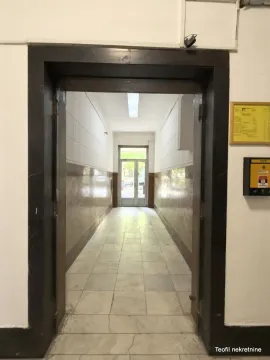 Izdavanje, jednosoban stan, 30m², Cvetni Trg, Vračar Sve Podlokacije - image 9