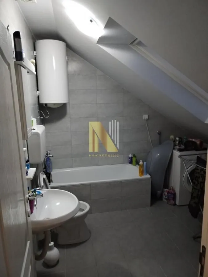 Prodaja, dvosoban stan, 52m², Podbara, Novi Sad Sve Podlokacije