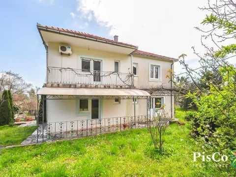 Prodaja, kuća, 181m², Herceg Novi, Crna Gora - image 1