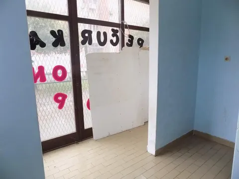 Sale, office space, 22m², Kajsijar, Jagodina - image 4