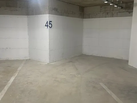 Izdavanje, jednosoban stan, 55m², Zagorič, Podgorica - image 20