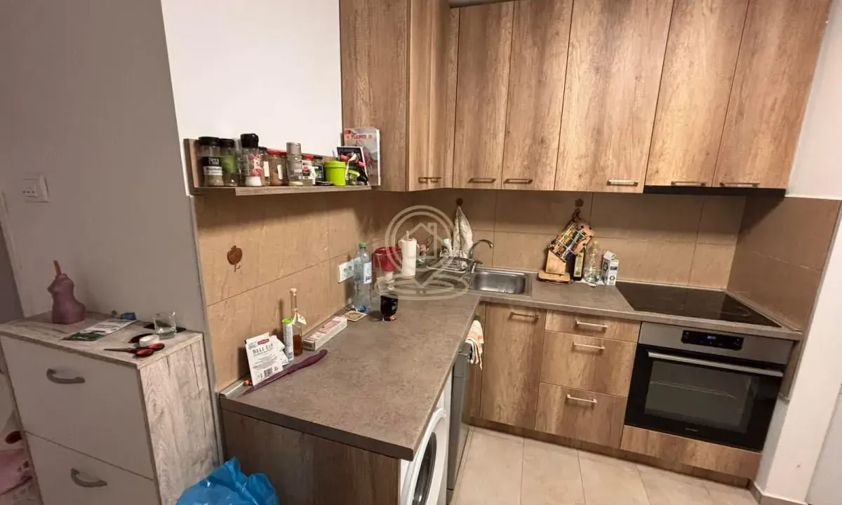 Izdavanje, jednosoban stan, 30m², Detelinara, Novi Sad Sve Podlokacije