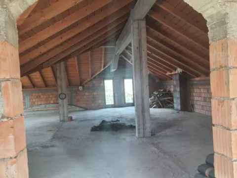 Prodaja, kuća, 300m², Golubac, Srbija - image 10