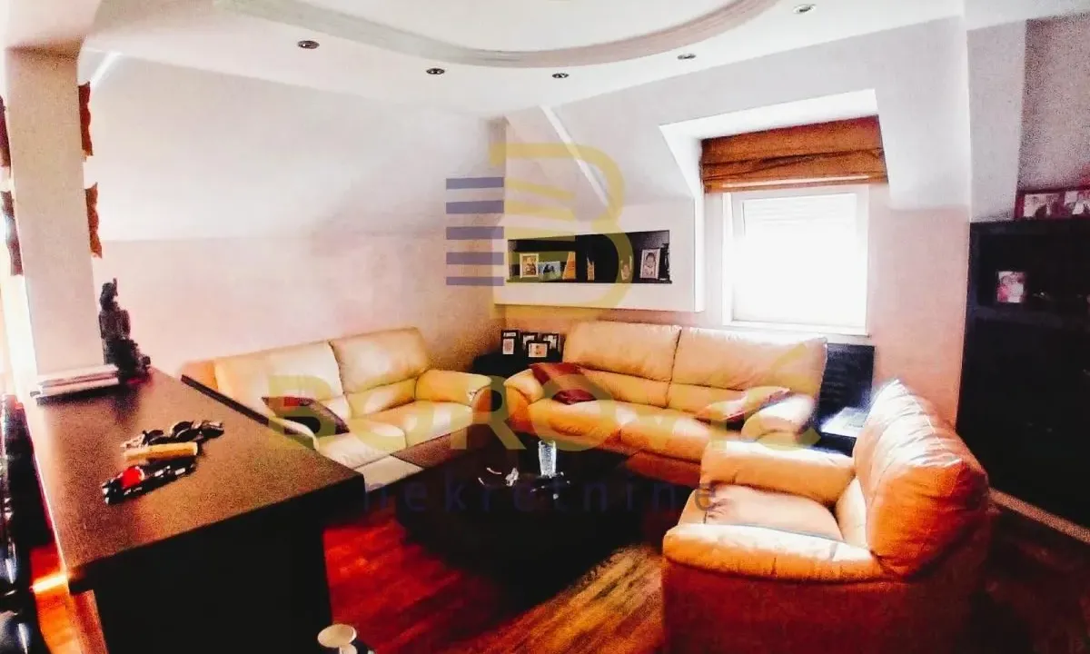 Prodaja, trosoban stan, 100m², Čukarica, Beograd