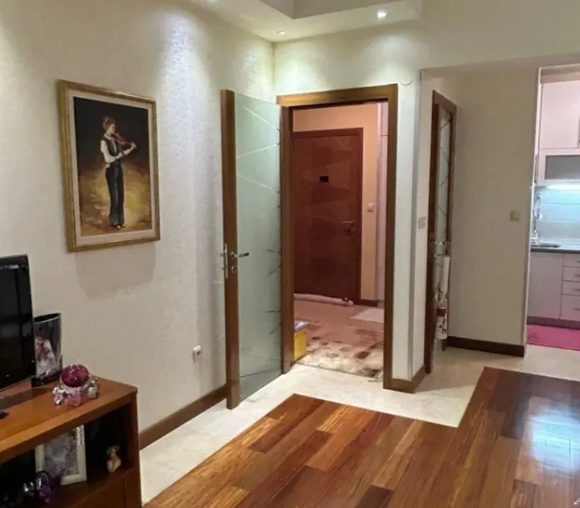 Sale, one bedroom apartment, 57m², Centar, Podgorica