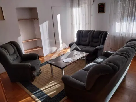 Rent, four bedroom apartment, 95m², Adamovićevo Naselje, Novi Sad Sve Podlokacije