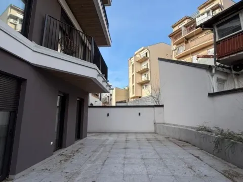 Rent, office space, 90m², Lekino Brdo, Voždovac Sve Podlokacije - image 13