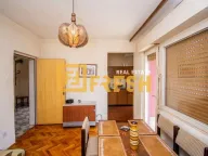 Izdavanje, kuća, 214m², Tološi, Podgorica - image 8