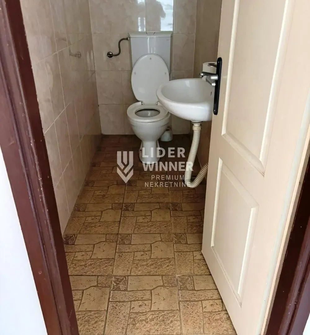 Sale, three bedroom apartment, 65m², Bogoslovija, Palilula Sve Podlokacije