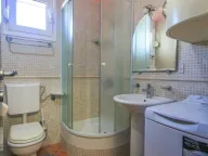 Izdavanje, jednosoban stan, 37m², Kamenovo, Budva - image 3