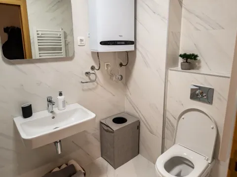 Rent, one bedroom apartment, 45m², City Kvart, Podgorica - image 12