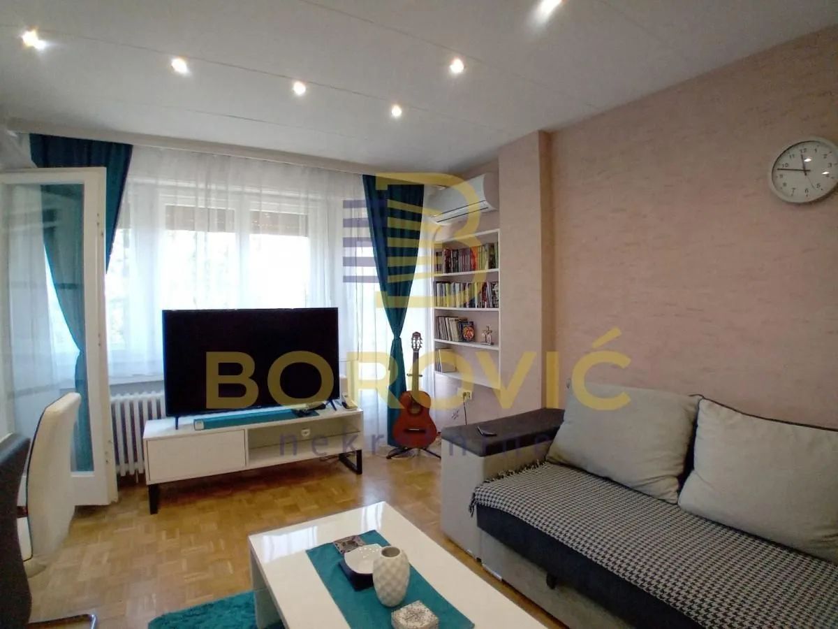 Rent, two bedroom apartment, 59m², Novi Beograd Blok 45, Novi Beograd Sve Podlokacije