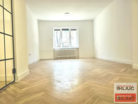 Sale, three bedroom apartment, 75m², Centar, Novi Sad - image 1