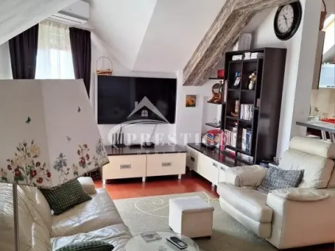 Prodaja, trosoban stan, 87m², Stari Aerodrom, Podgorica - image 6