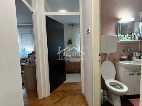 Prodaja, trosoban stan, 76m², Papazovac, Smederevo - image 14