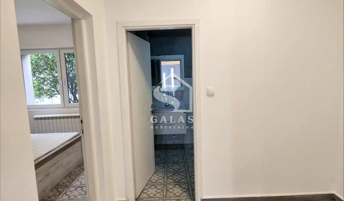 Izdavanje, kuća, 100m², Zeleno Brdo, Zvezdara Sve Podlokacije