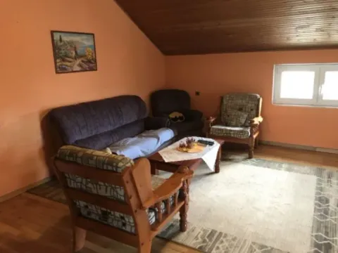 Izdavanje, stan, 100m², Bjeliši, Bar - image 2